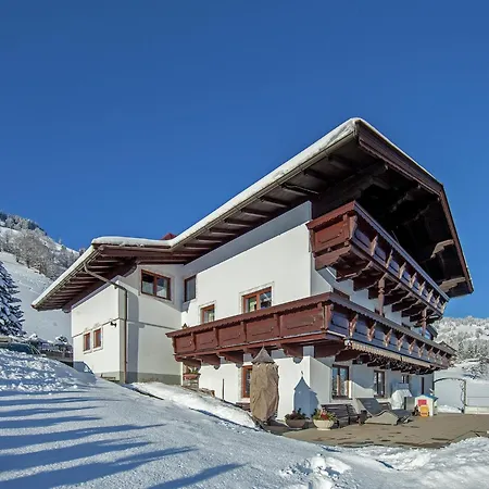 Apartamento Brixen Near Lift Brixen im Thale