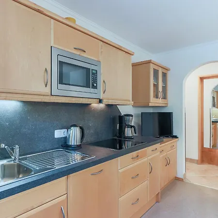 Apartment Brixen Near Ski Lift Бриксен-им-Тале